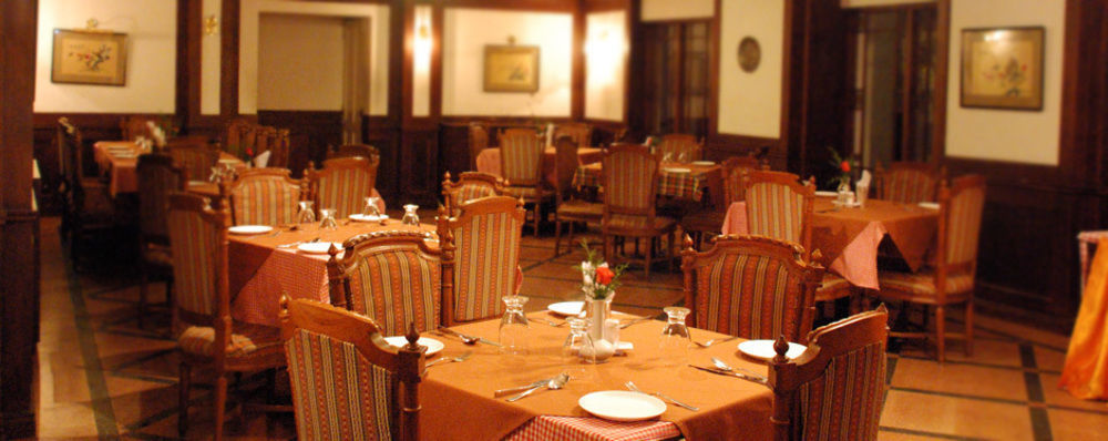 Ats Willingdon Hotel Kochi Esterno foto