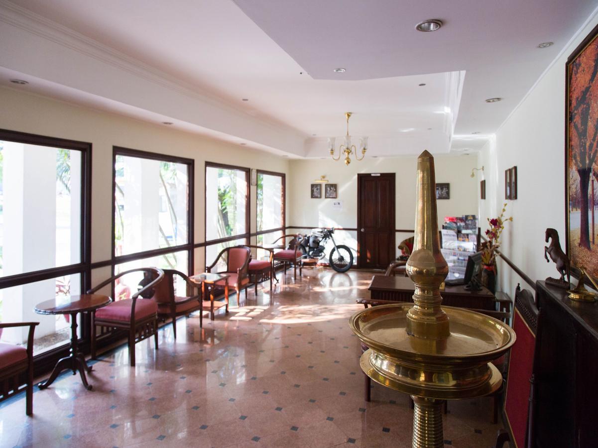 Ats Willingdon Hotel Kochi Esterno foto